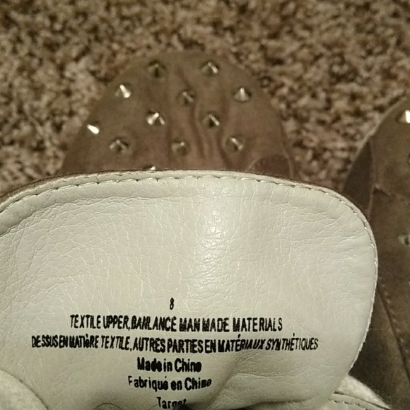 Studded boots - Picture 6 of 6